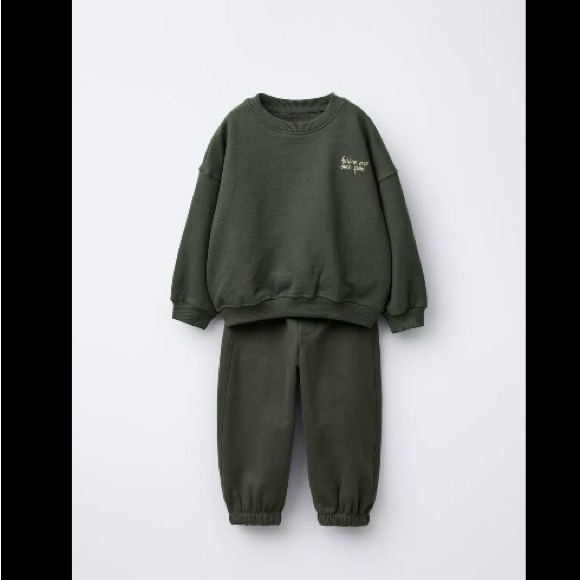 Zara Kids Sweatpants Set in Green and Grey - Picture 6 of 7